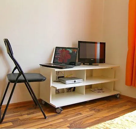 Lägenhet Studio Near The Art Gallery Prag